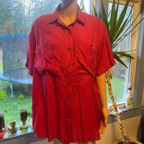 100% Silk Andrew Sport Buttons down Blouse Women Size M - Picture 1 of 5